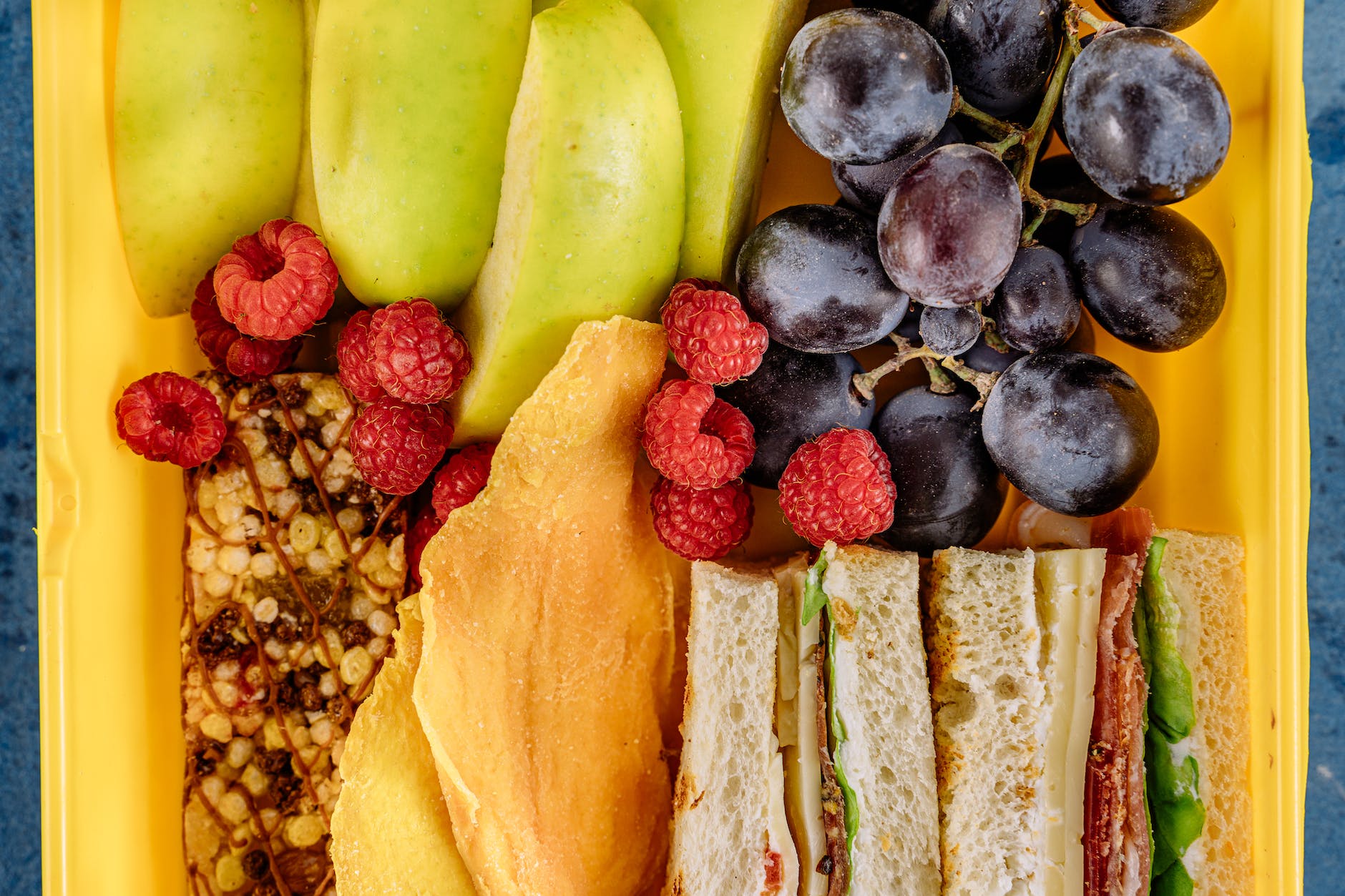 You are currently viewing Superhero Snacks: Quick and Easy Recipes for Super-Dads